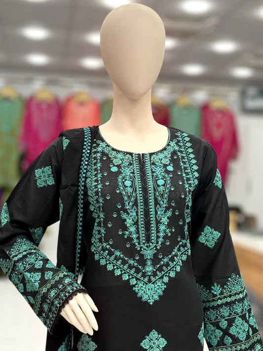 Majestic Lawn Karandi K47-C | Stitched | 3 Piece