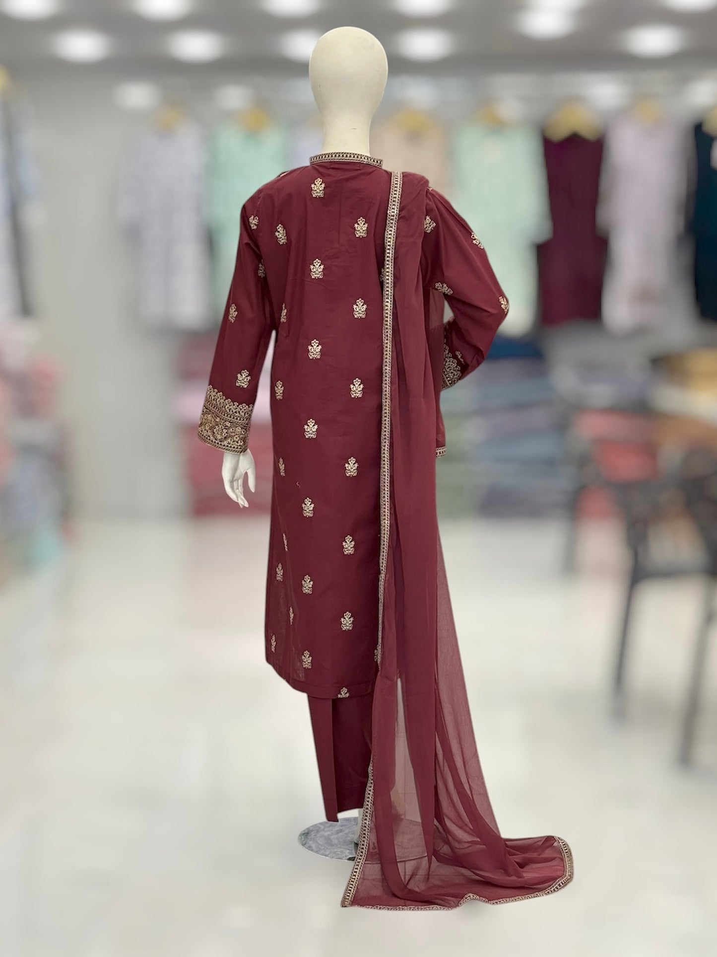 Ethnic Gold Exclusive Lawn L72-A | Stitched | 3 Piece