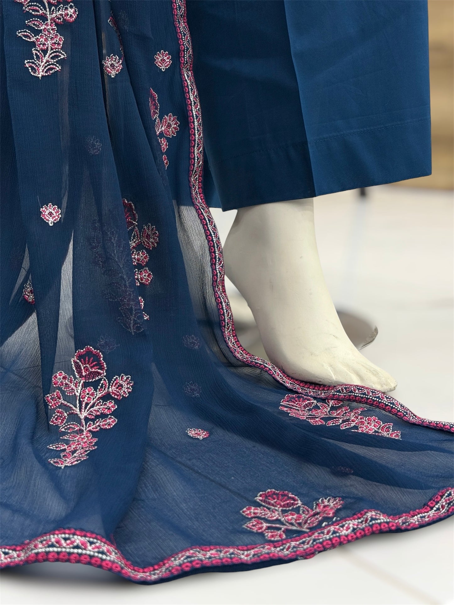 Chilman Exclusive Lawn L73-B | Stitched | 3 Piece