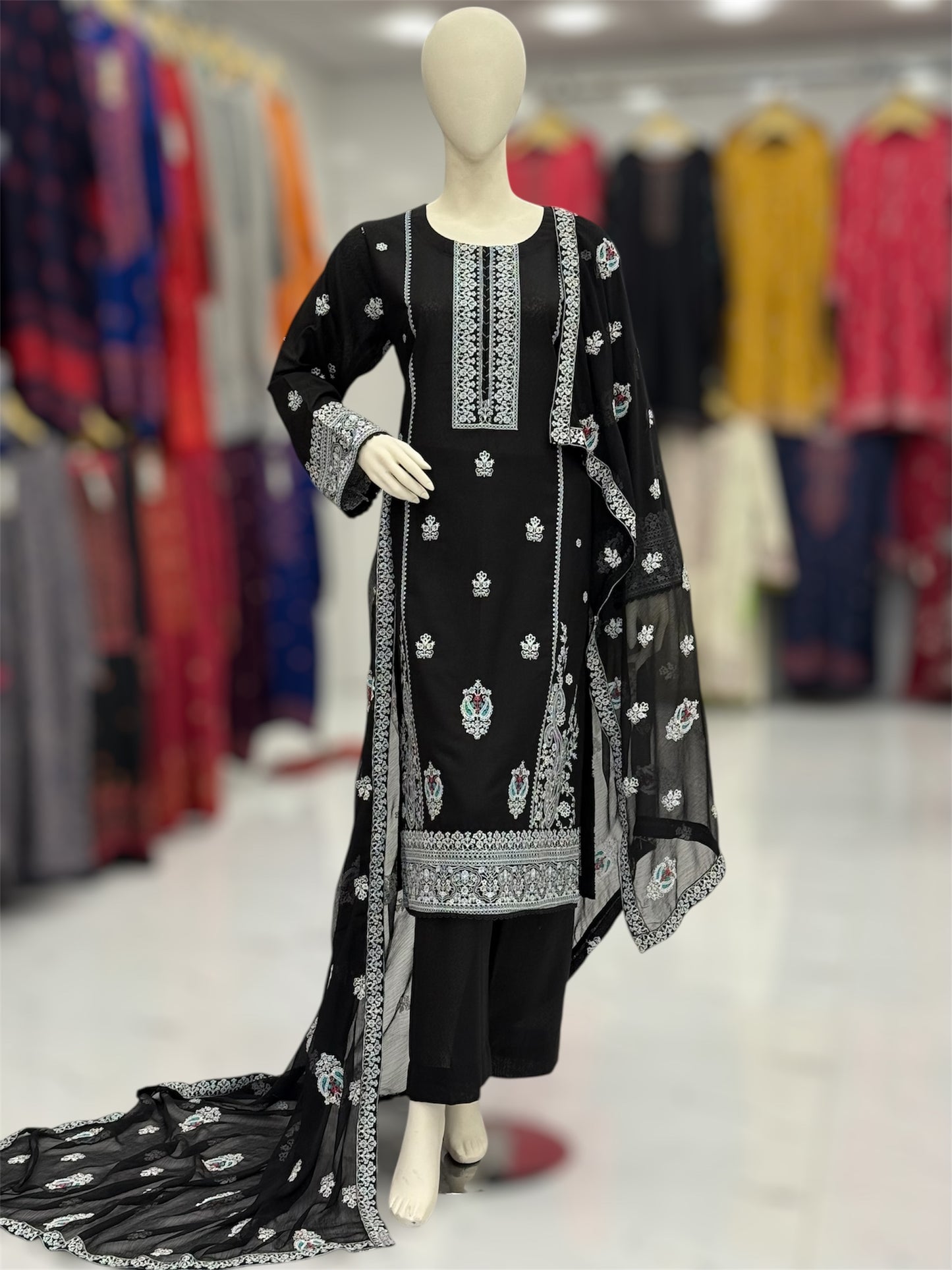 Bahar-e-subh Black 87-F | Stitched | 3 Piece
