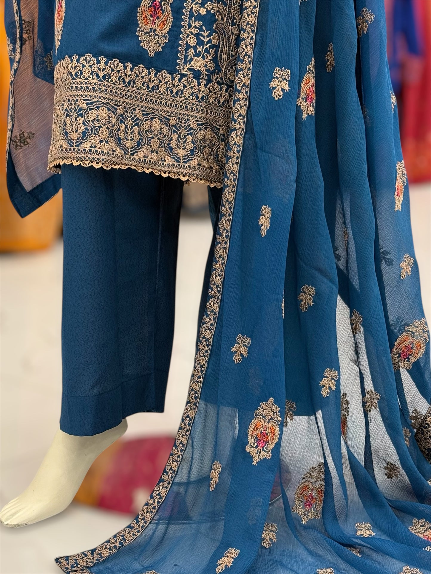 Bahar-e-subh Royal Blue 87-C | Stitched | 3 Piece