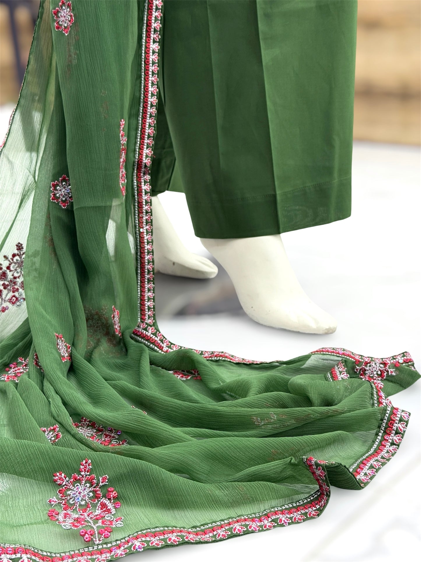 Moon Light Exclusive Lawn L82-D | Stitched | 3 Piece