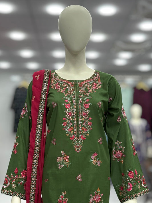 Gulrang Exclusive Lawn L76-D | Stitched | 3 Piece