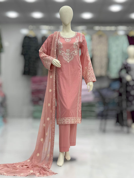 Taj Mahal Exclusive Lawn L77-B | Stitched | 3 Piece