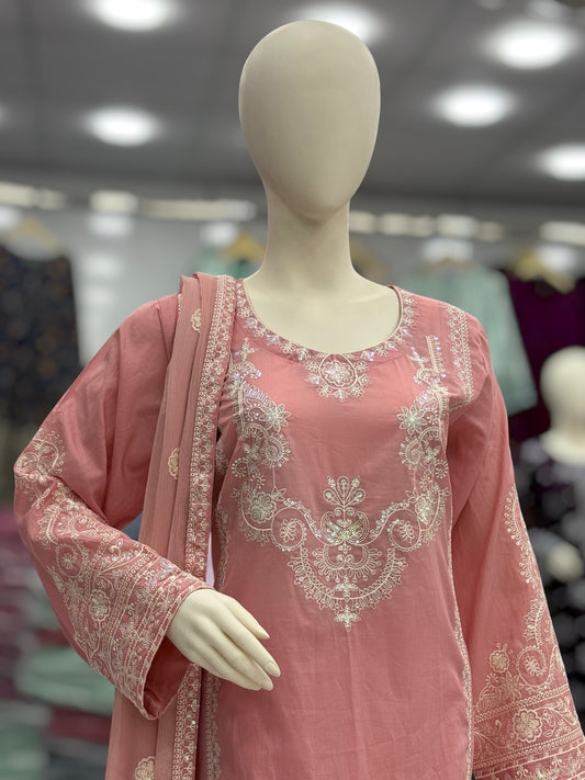 Taj Mahal Exclusive Lawn L77-B | Stitched | 3 Piece