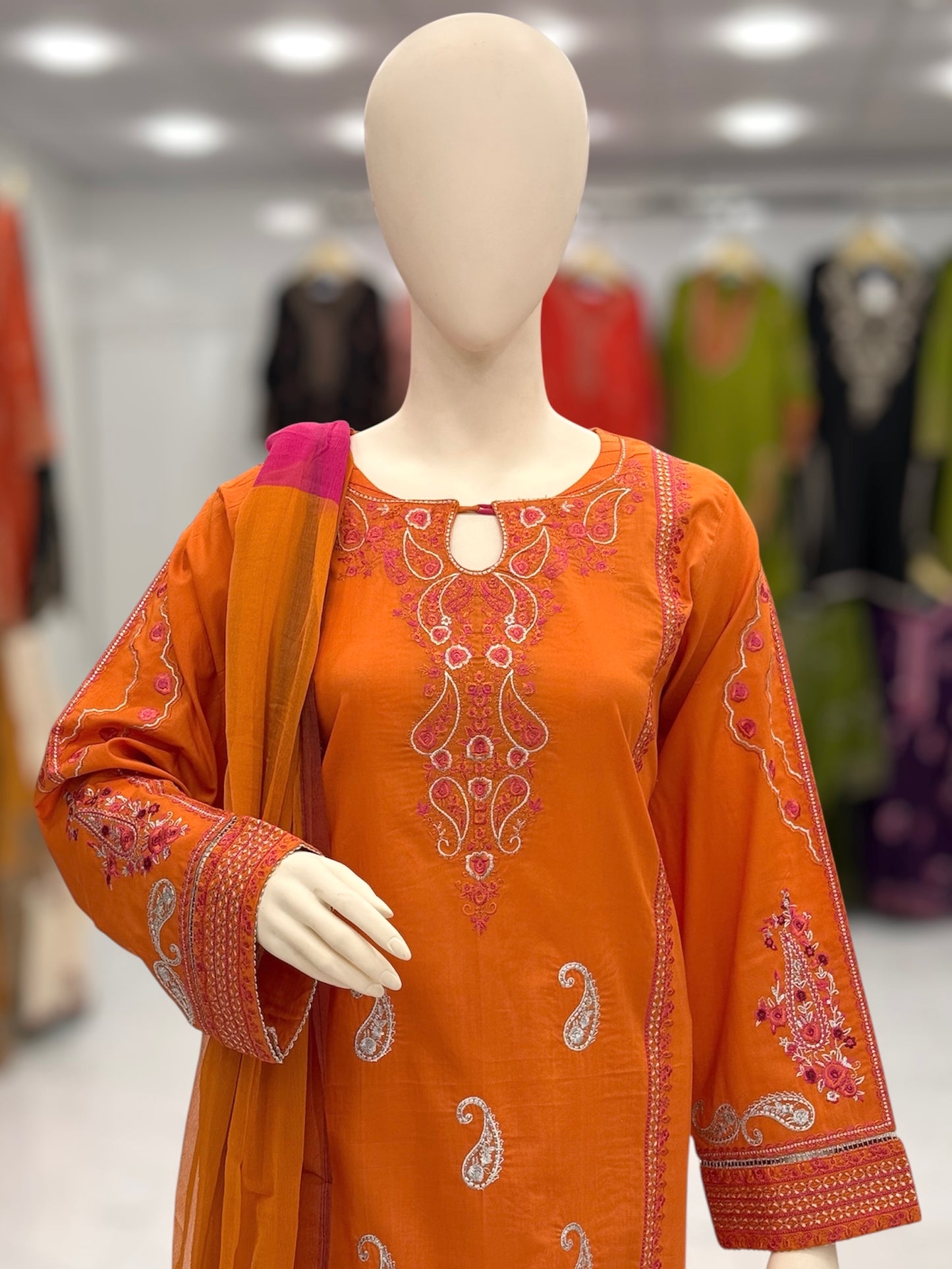 Prism Lawn L42-C | Stitched | 3 Piece