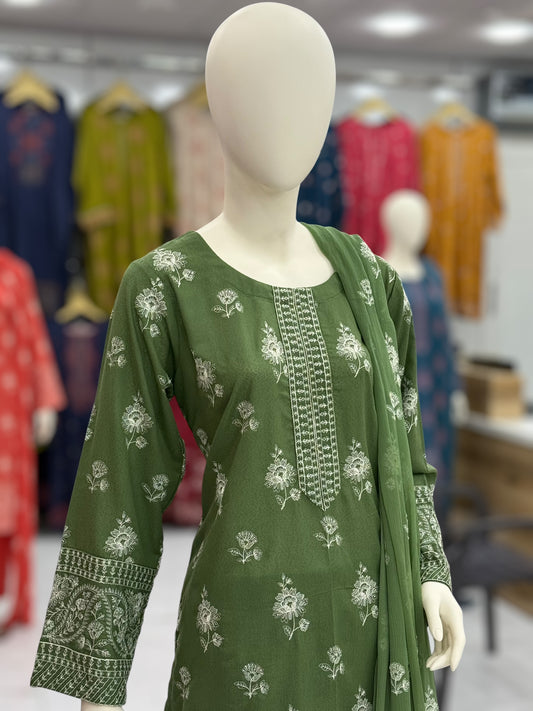 Embroidered Pista CHL-86C | 3 Piece | Stitched