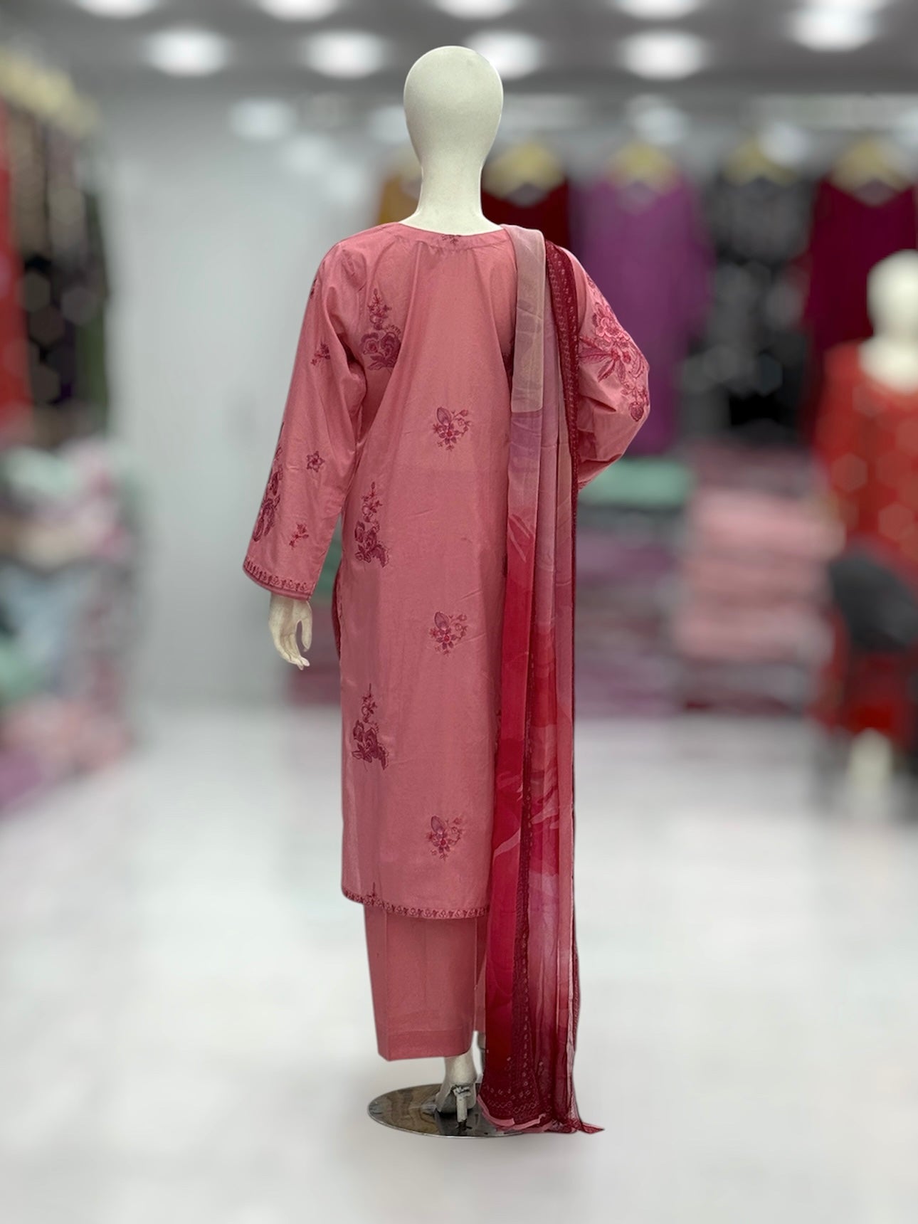 Noor-e-Gul Exclusive Lawn L94-B | Stitched | 3 Piece