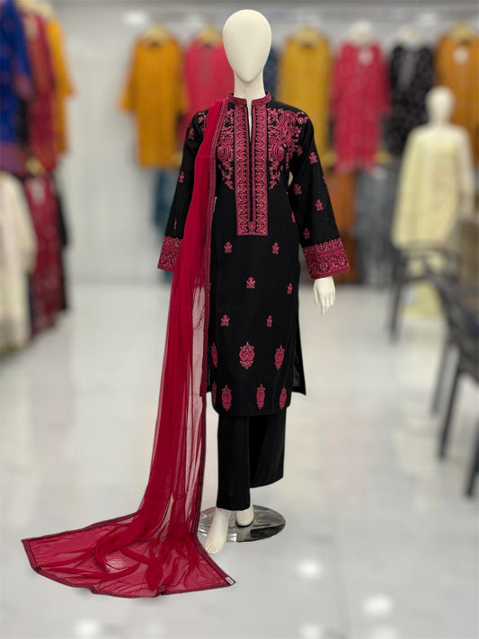 The Ethnic Black&Pink 93-A | Khaddar | Stitched