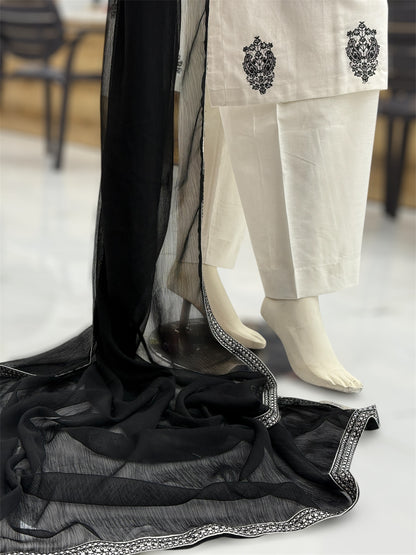 The Ethnic White&Black 93-C | Khaddar | Stitched