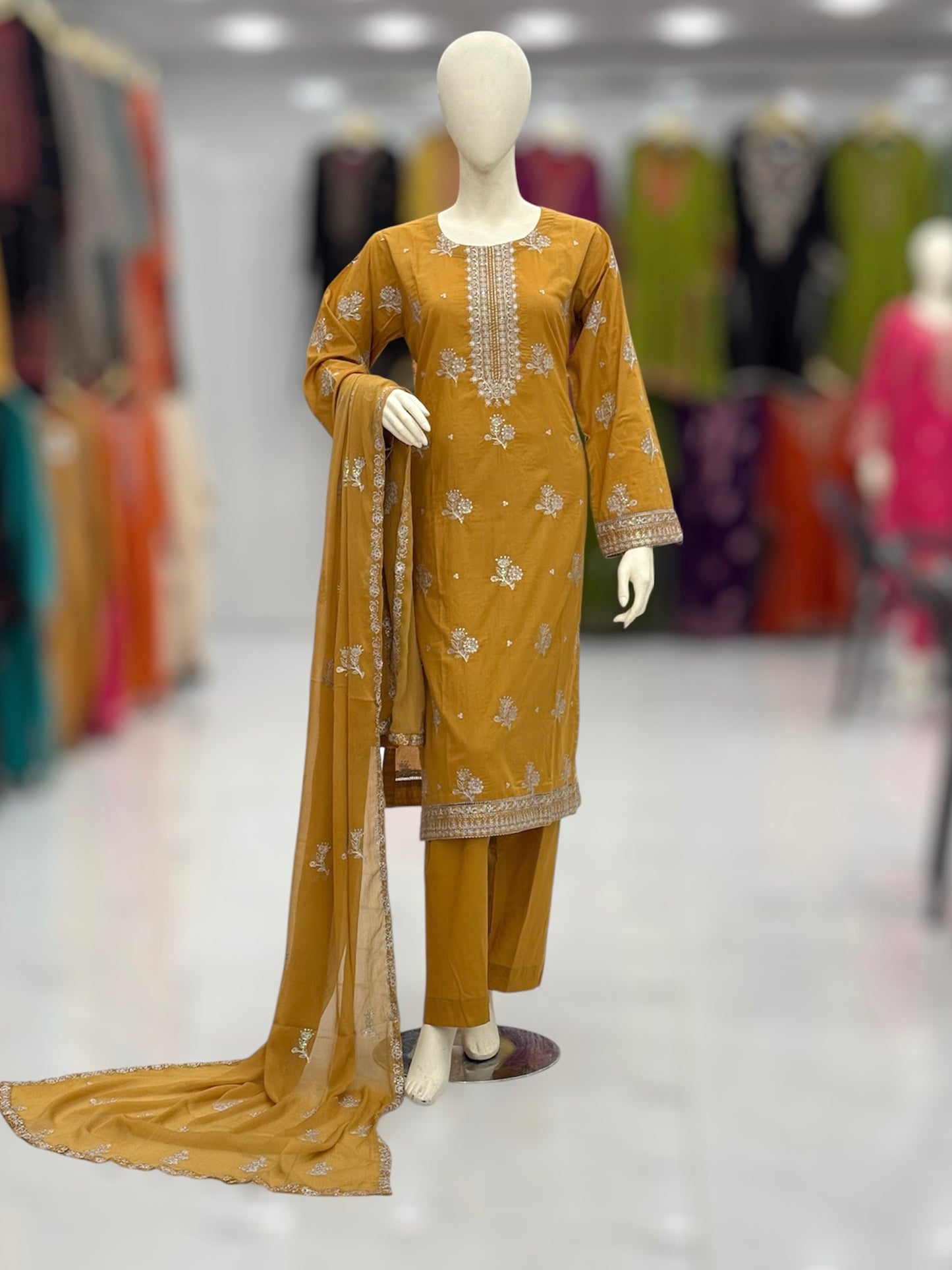 Meher-e-Zari  Lawn L40-B | Stitched | 3 Piece