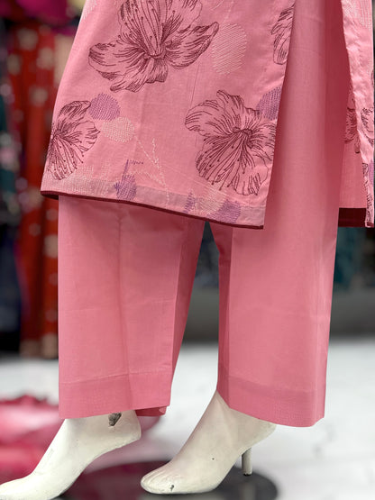 Dusty Rose Exclusive Lawn L91-A | Stitched | 3 Piece