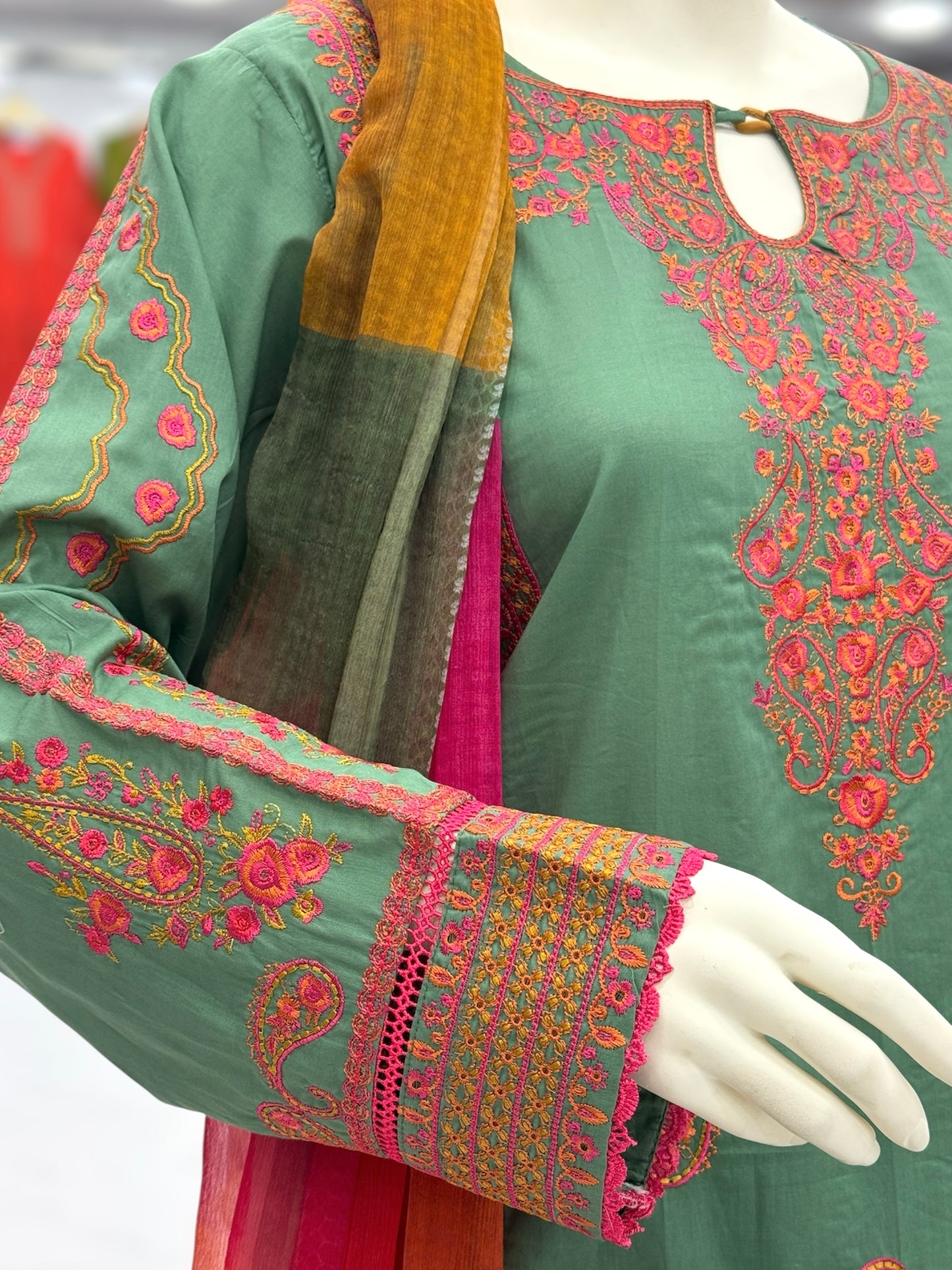 Prism Lawn L42-B | Stitched | 3 Piece