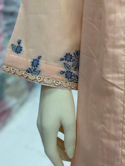 Zareen Jacquard Lawn L-62 | Stitched | 3 Piece