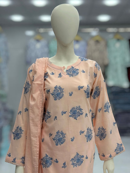 Zareen Jacquard Lawn L-62 | Stitched | 3 Piece