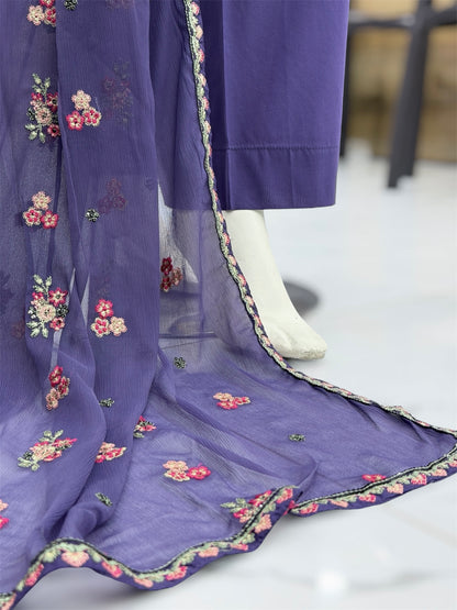 Maah Rang Exclusive Lawn L79-A | Stitched | 3 Piece