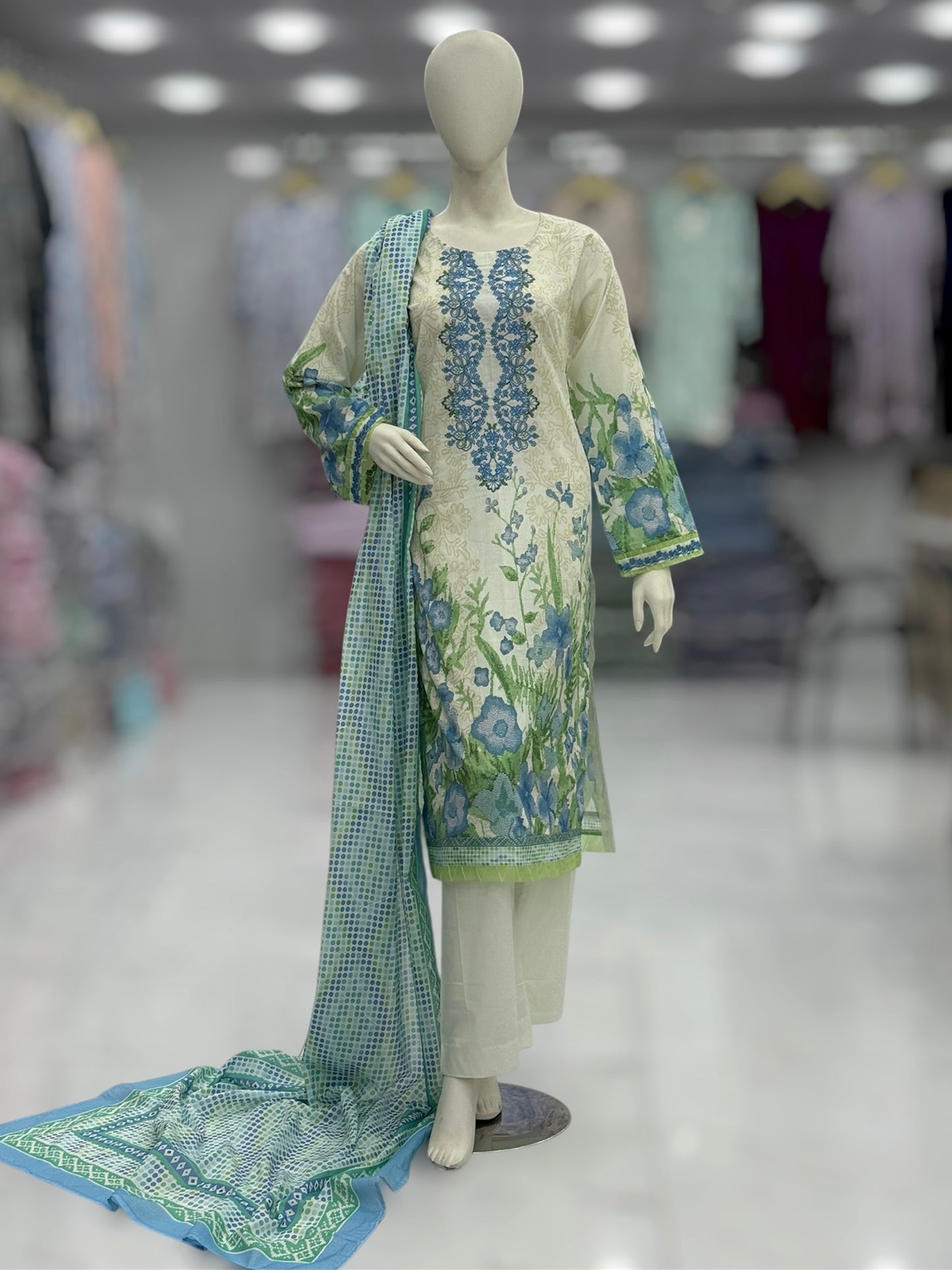 S Prints Lawn L-70 | Stitched | 3 Piece