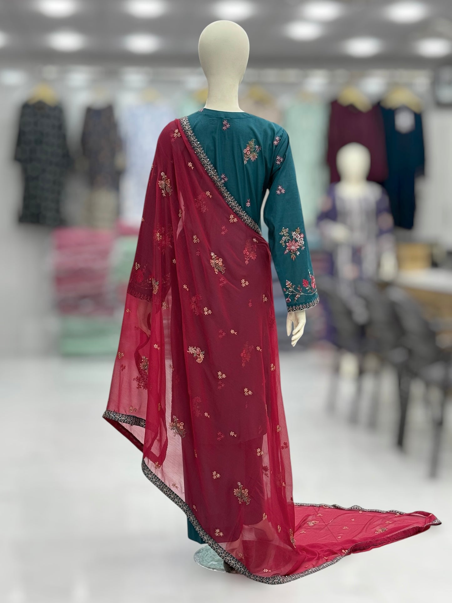 Gulrang Exclusive Lawn L76-B | Stitched | 3 Piece