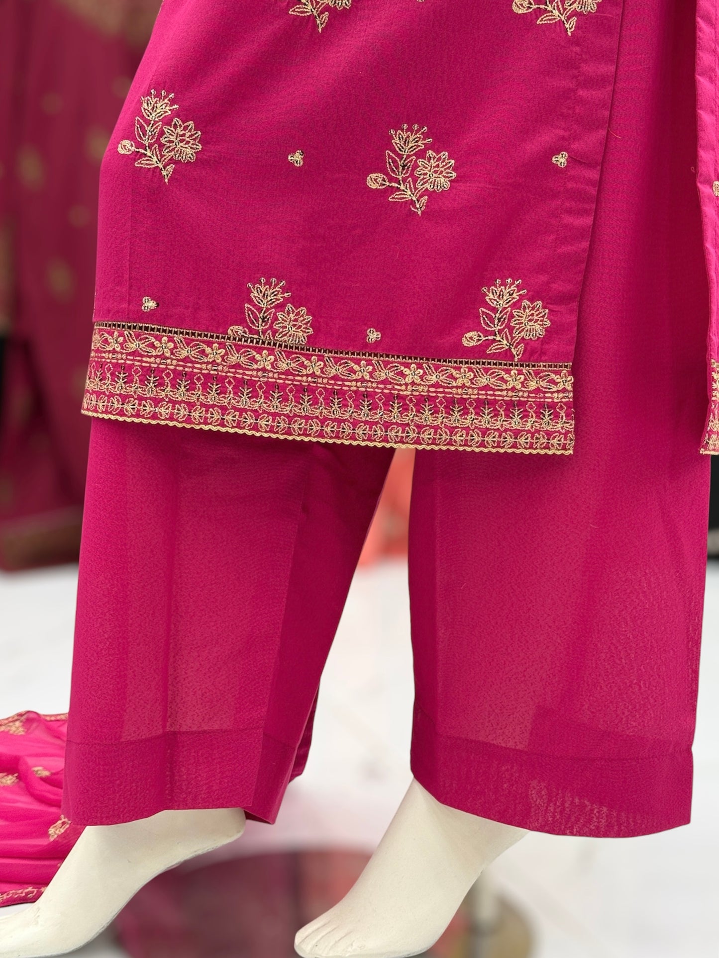 Meher-e-Zari  Lawn Karandi K48-B | Stitched | 3 Piece