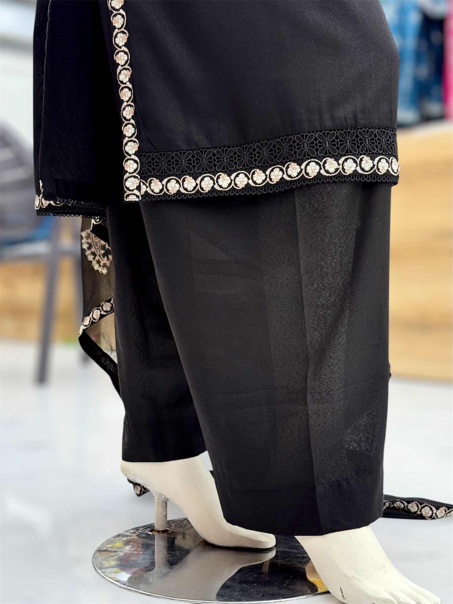 Black Embroidered Karandi M-90 | Stitched | 3 Piece