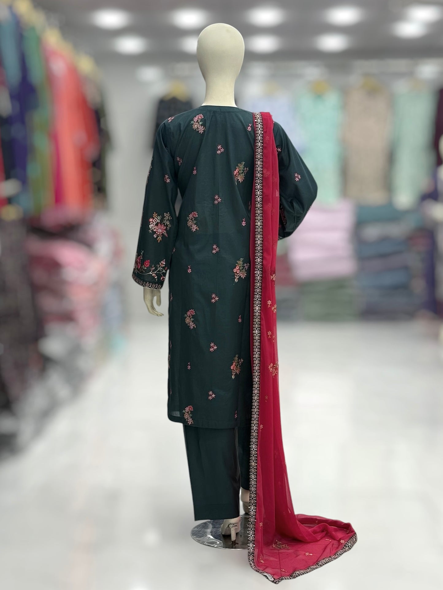 Gulrang Exclusive Lawn L76-C | Stitched | 3 Piece