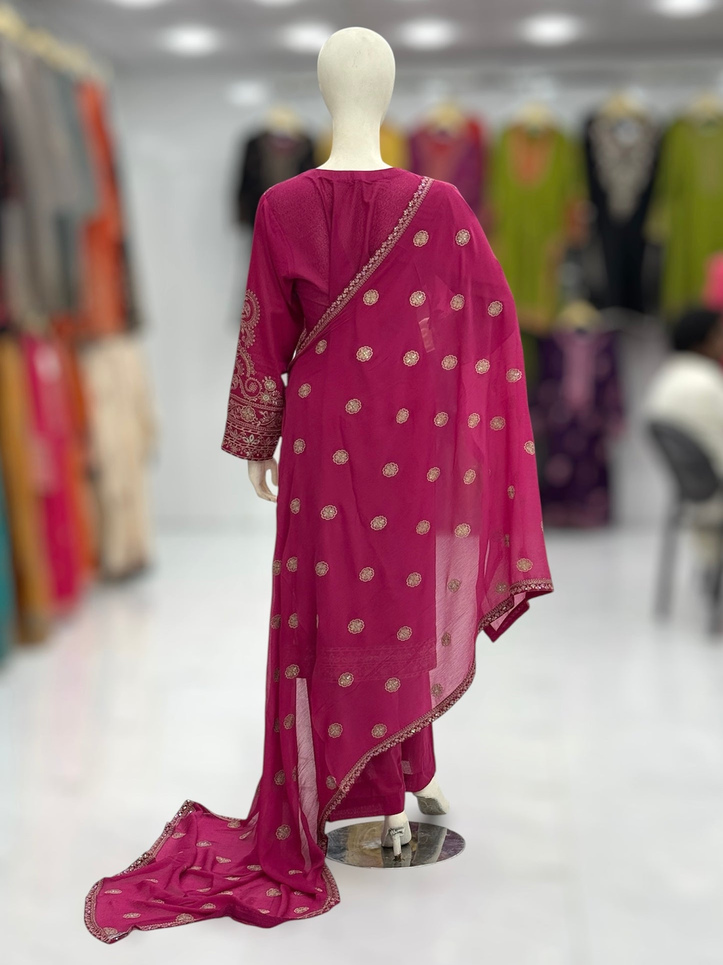 Taj Mahal Lawn Karandi K41-B | Stitched | 3 Piece