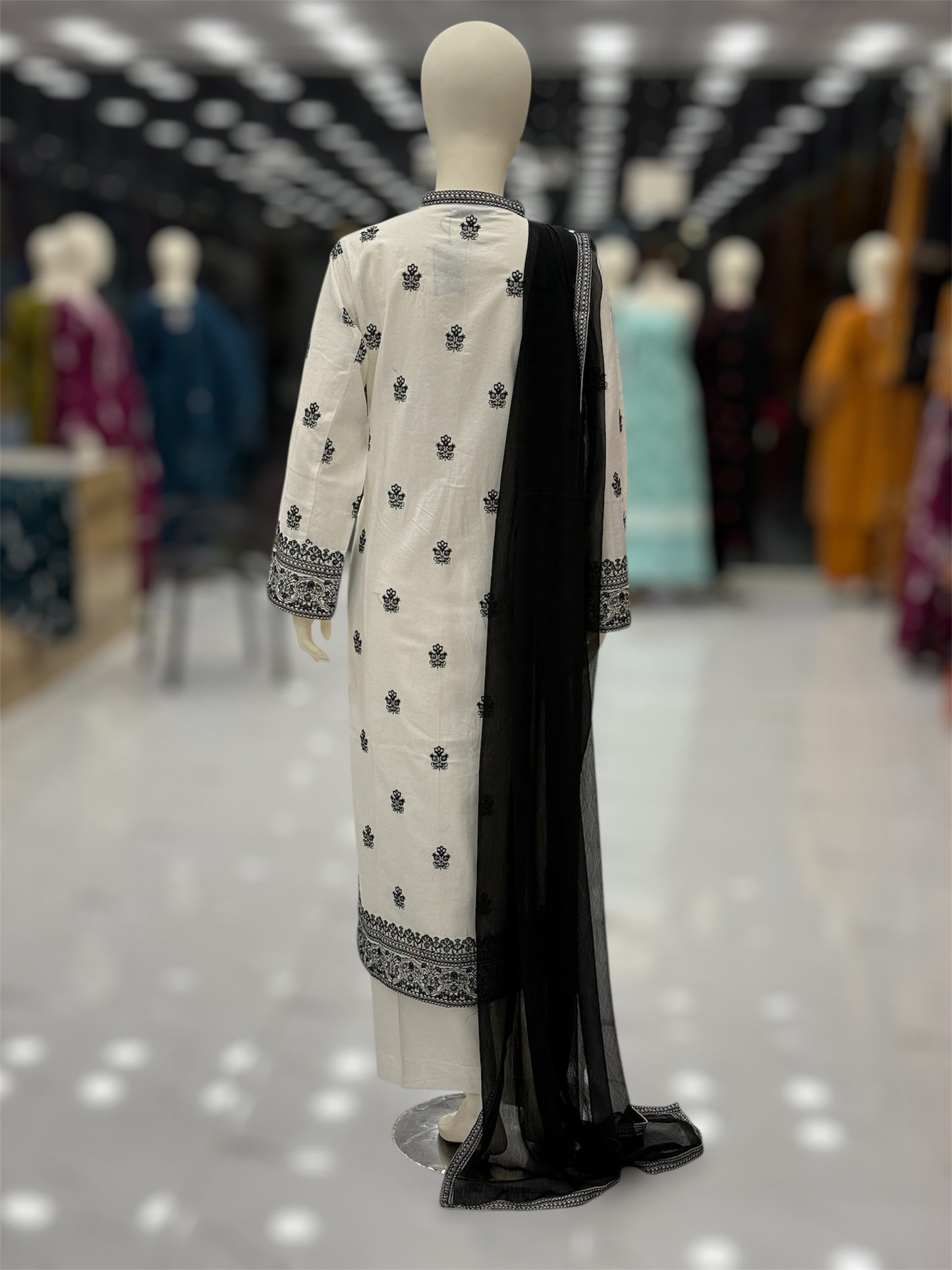 The Ethnic White&Black Special 94-A | Khaddar | Stitched