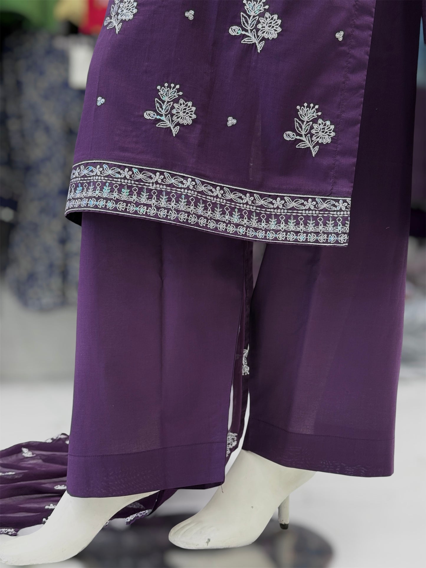 Meher-e-Zari Exclusive Lawn L78-A | Stitched | 3 Piece