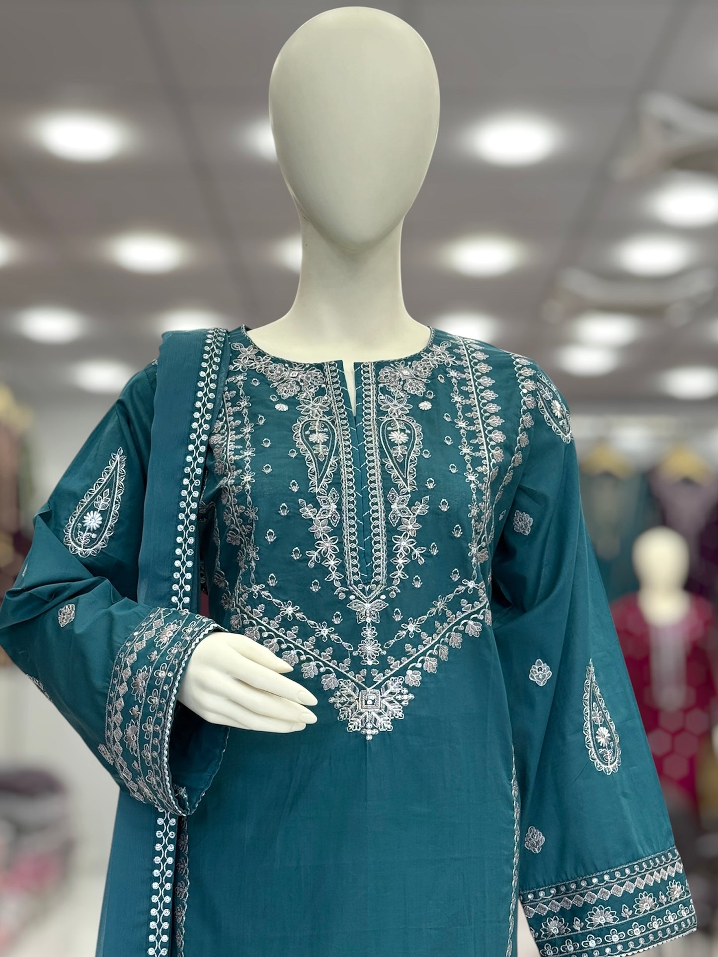 Rivaaj Exclusive Lawn L83-C | Stitched | 3 Piece