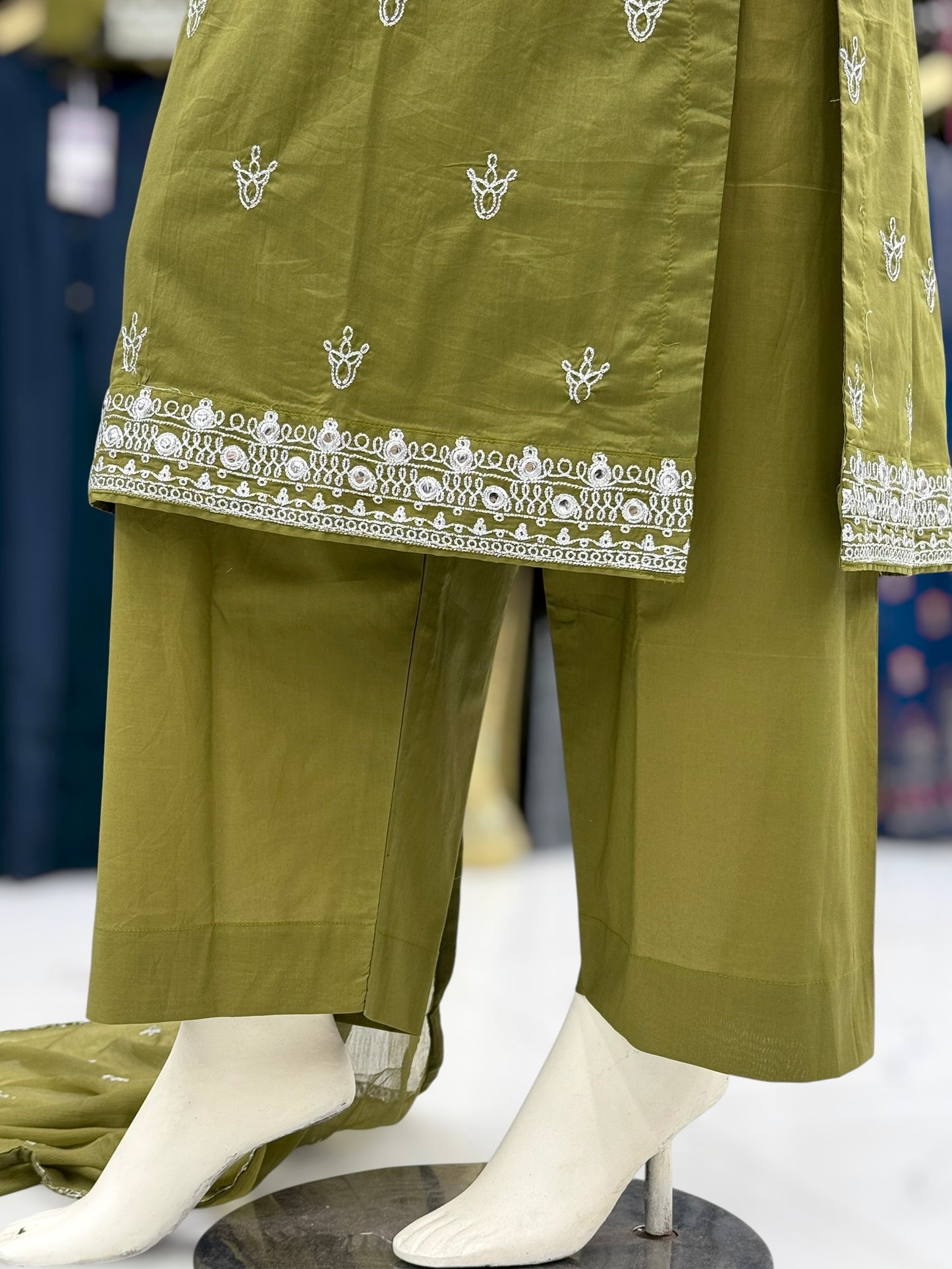 Mirror Garden Exclusive Lawn L97-B | Stitched | 3 Piece