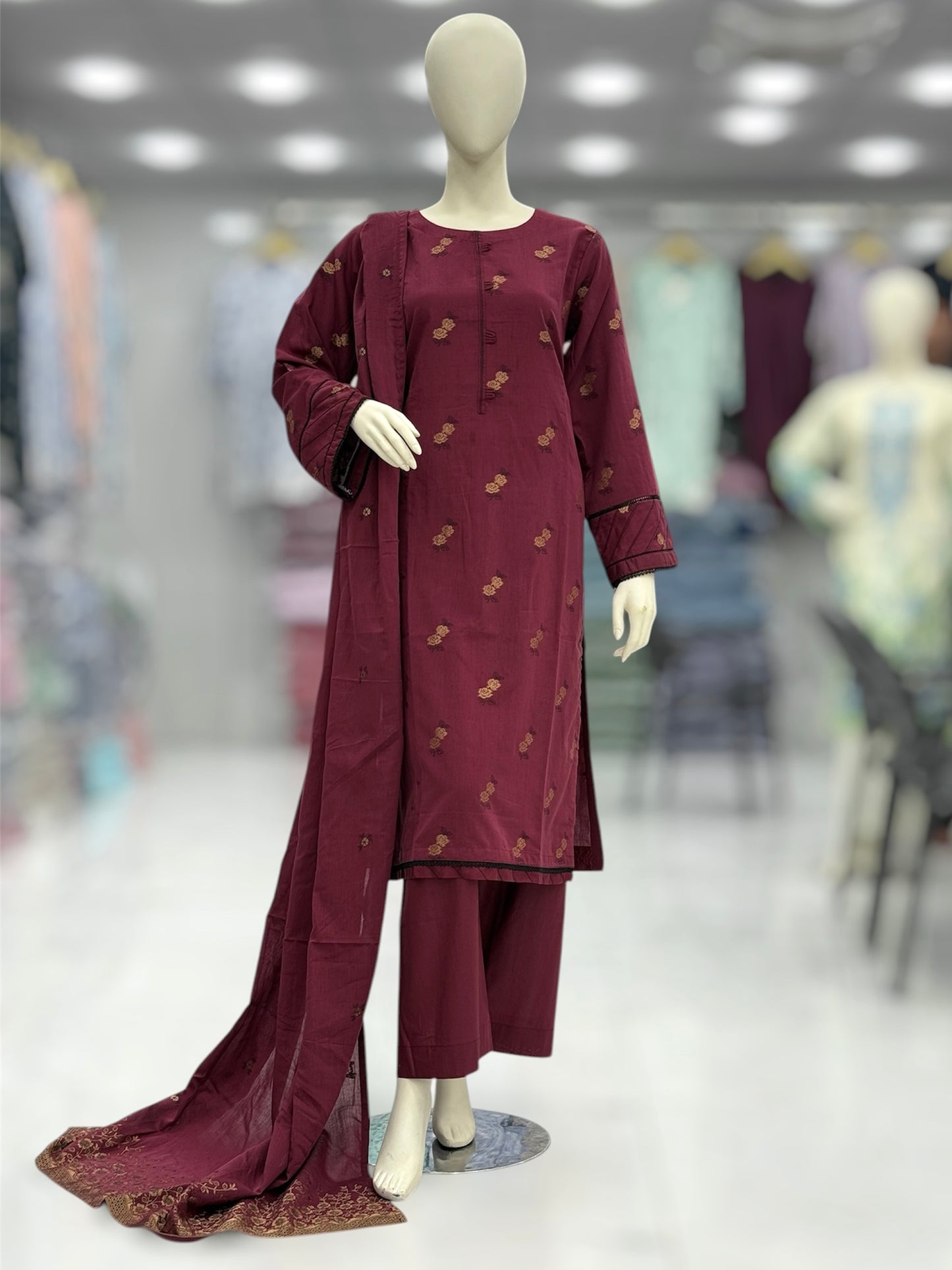 Zareen Jacquard Lawn L-69 | Stitched | 3 Piece