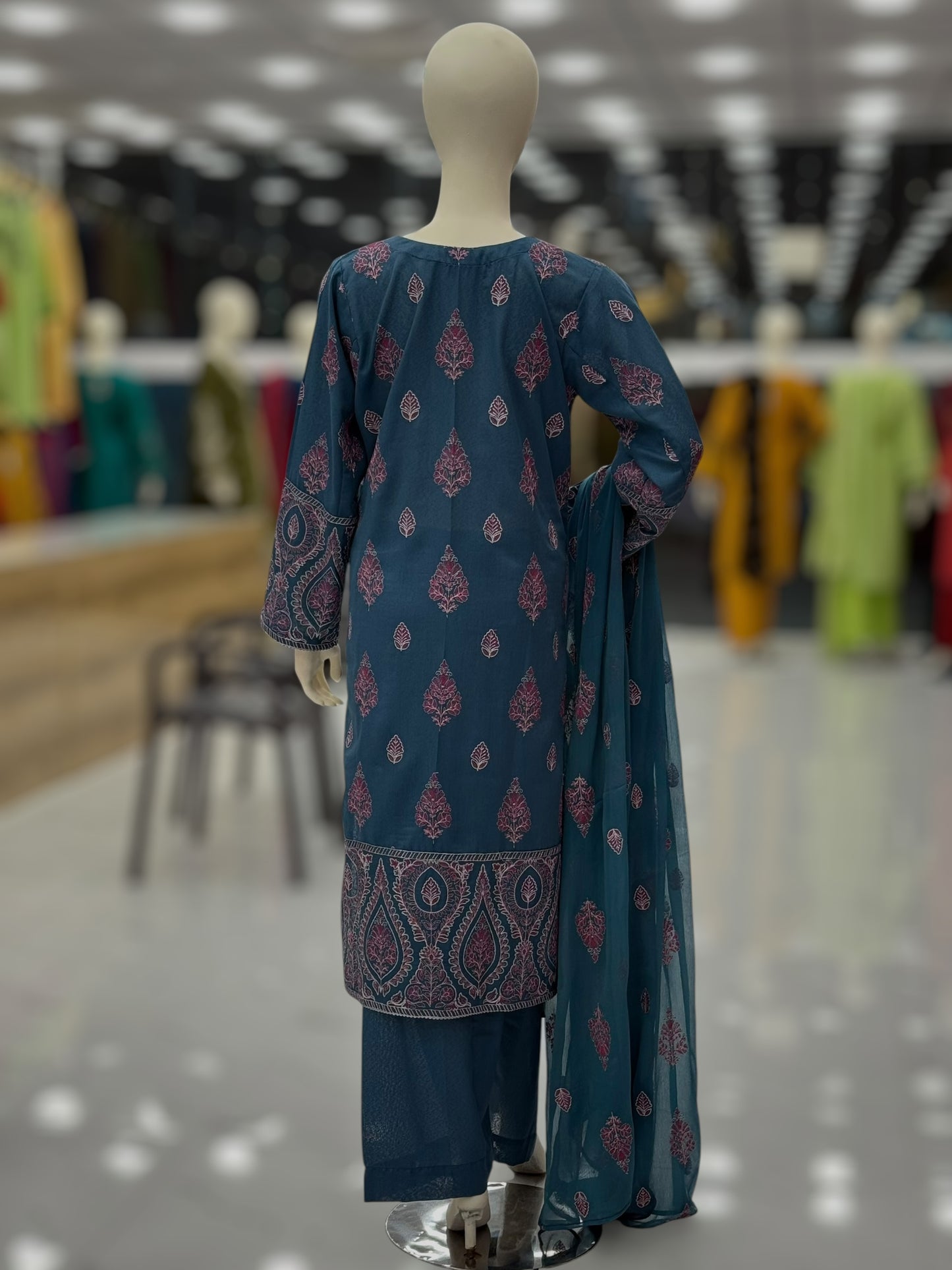 Embroidered Zinc CHL-85C | 3 Piece | Stitched
