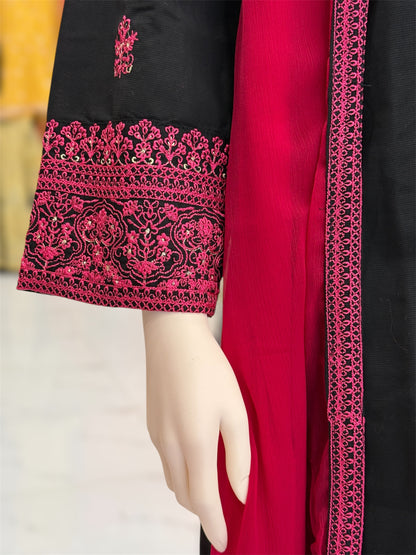 The Ethnic Black&Pink 93-A | Khaddar | Stitched