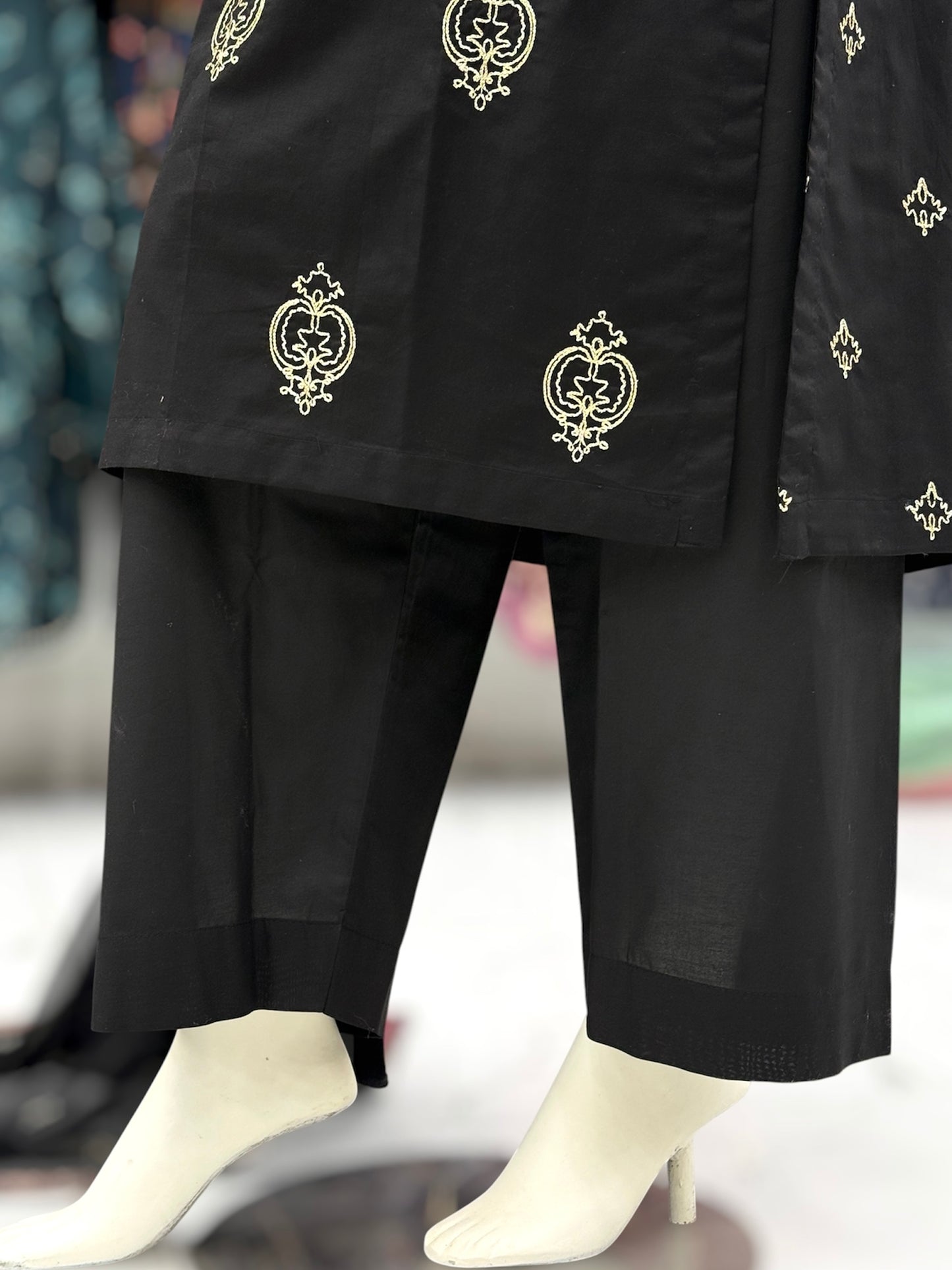 Candle Exclusive Lawn L80-D | Stitched | 3 Piece