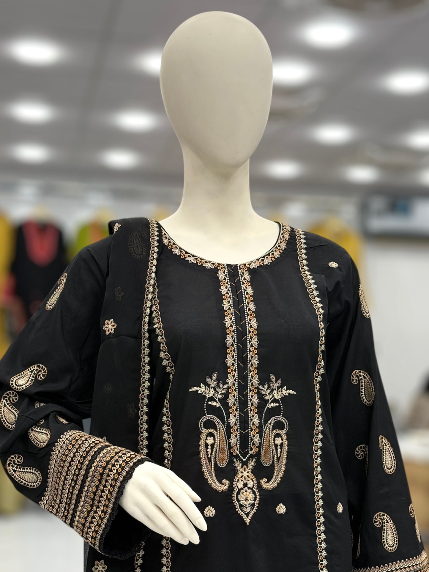 Naw Bahaar Lawn L39-A | Stitched | 3 Piece