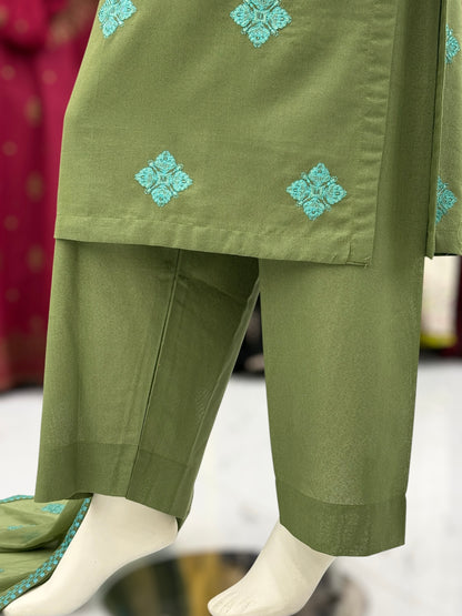 Majestic Lawn Karandi K47-B | Stitched | 3 Piece