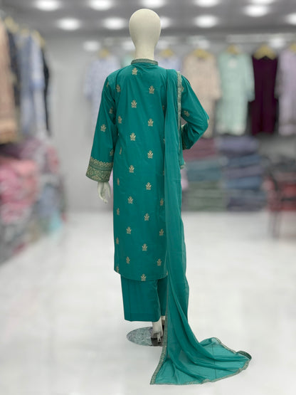 Ethnic Gold Exclusive Lawn L72-B | Stitched | 3 Piece