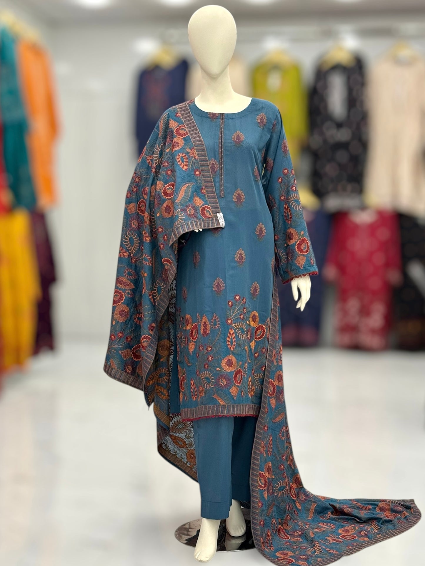 Embroidered Zinc | HE-25B | 3 Piece | Stitched