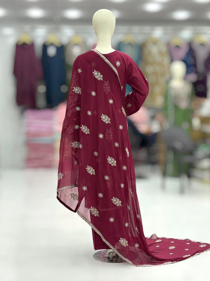 Moon Light Exclusive Lawn L82-C | Stitched | 3 Piece