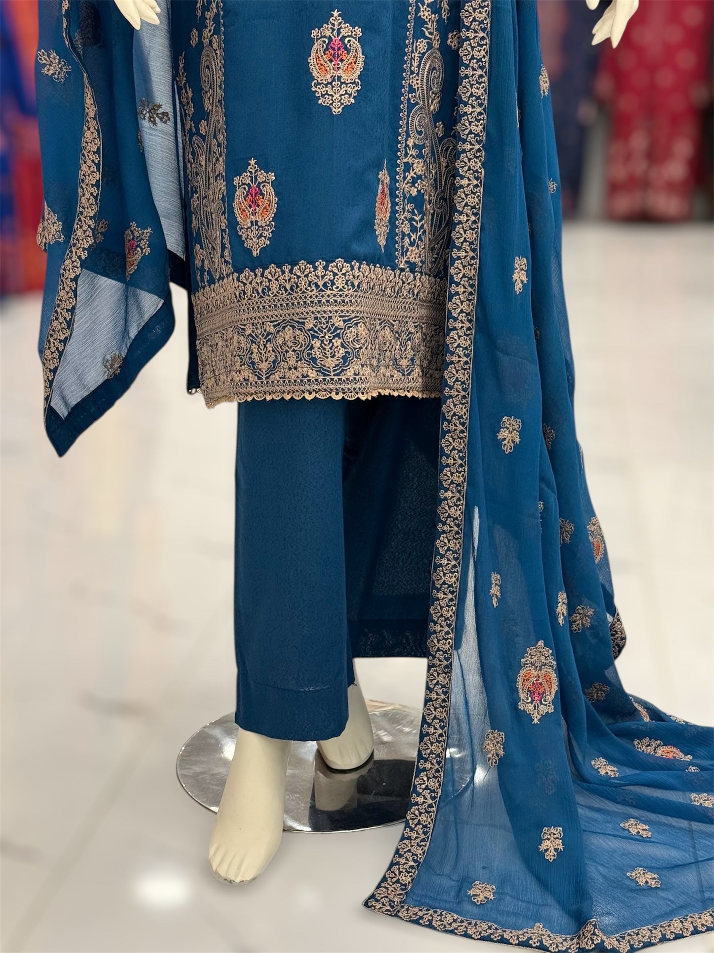 Bahar-e-subh Royal Blue 87-C | Stitched | 3 Piece