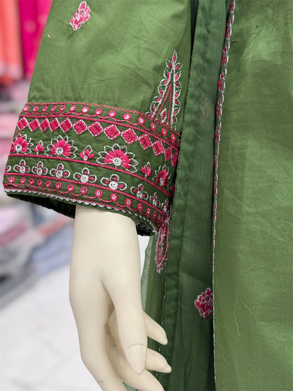 Rivaaj Exclusive Lawn L83-B | Stitched | 3 Piece