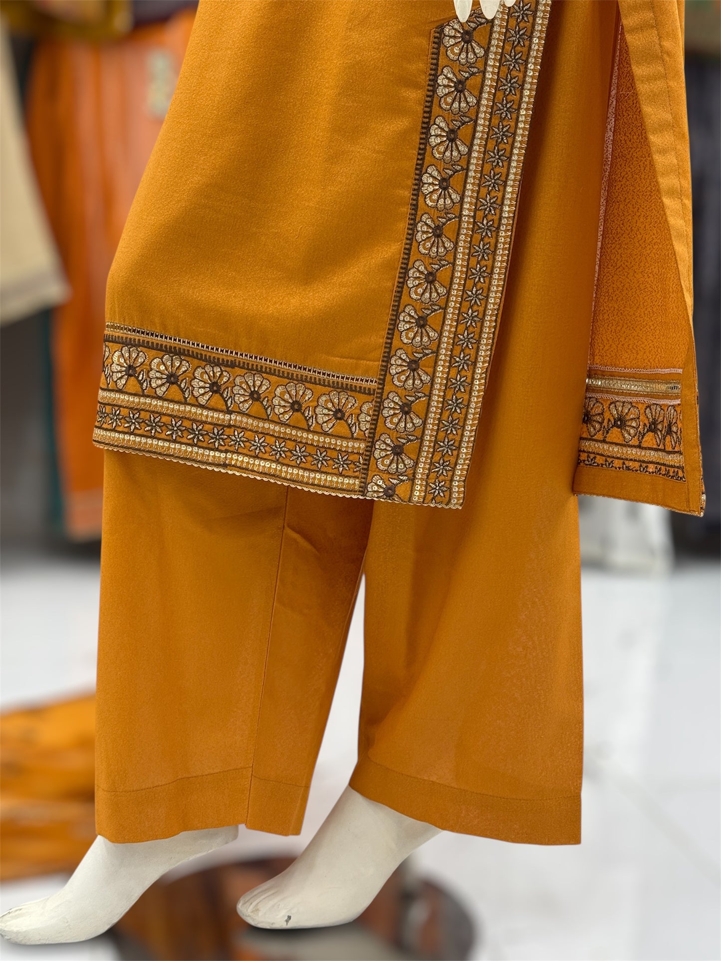 Vintage Karandi 96-A | Stitched | 3 Piece