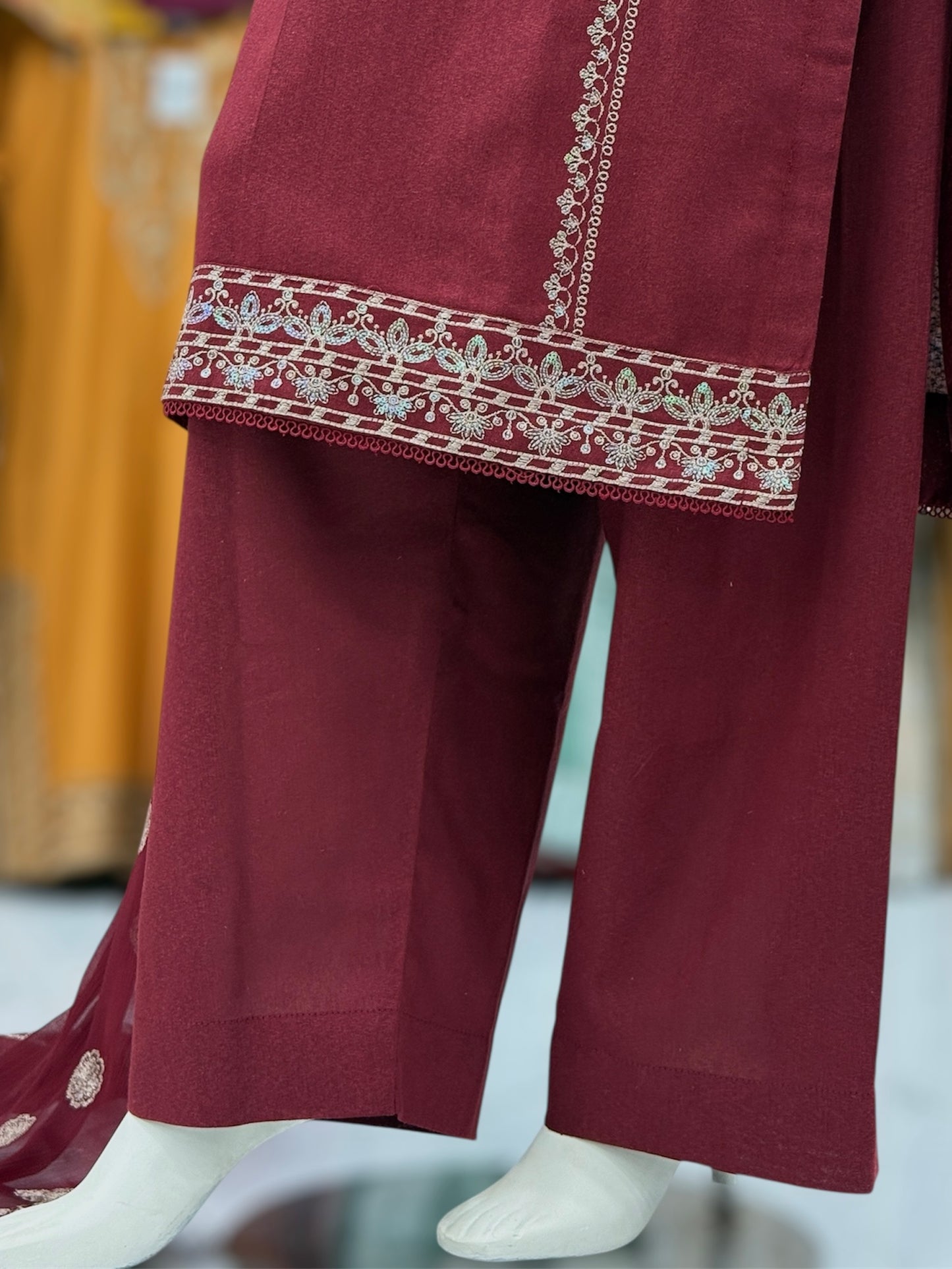 Taj Mahal Karandi 98-A | Stitched | 3 Piece