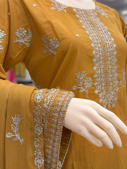 Meher-e-Zari  Lawn L40-B | Stitched | 3 Piece