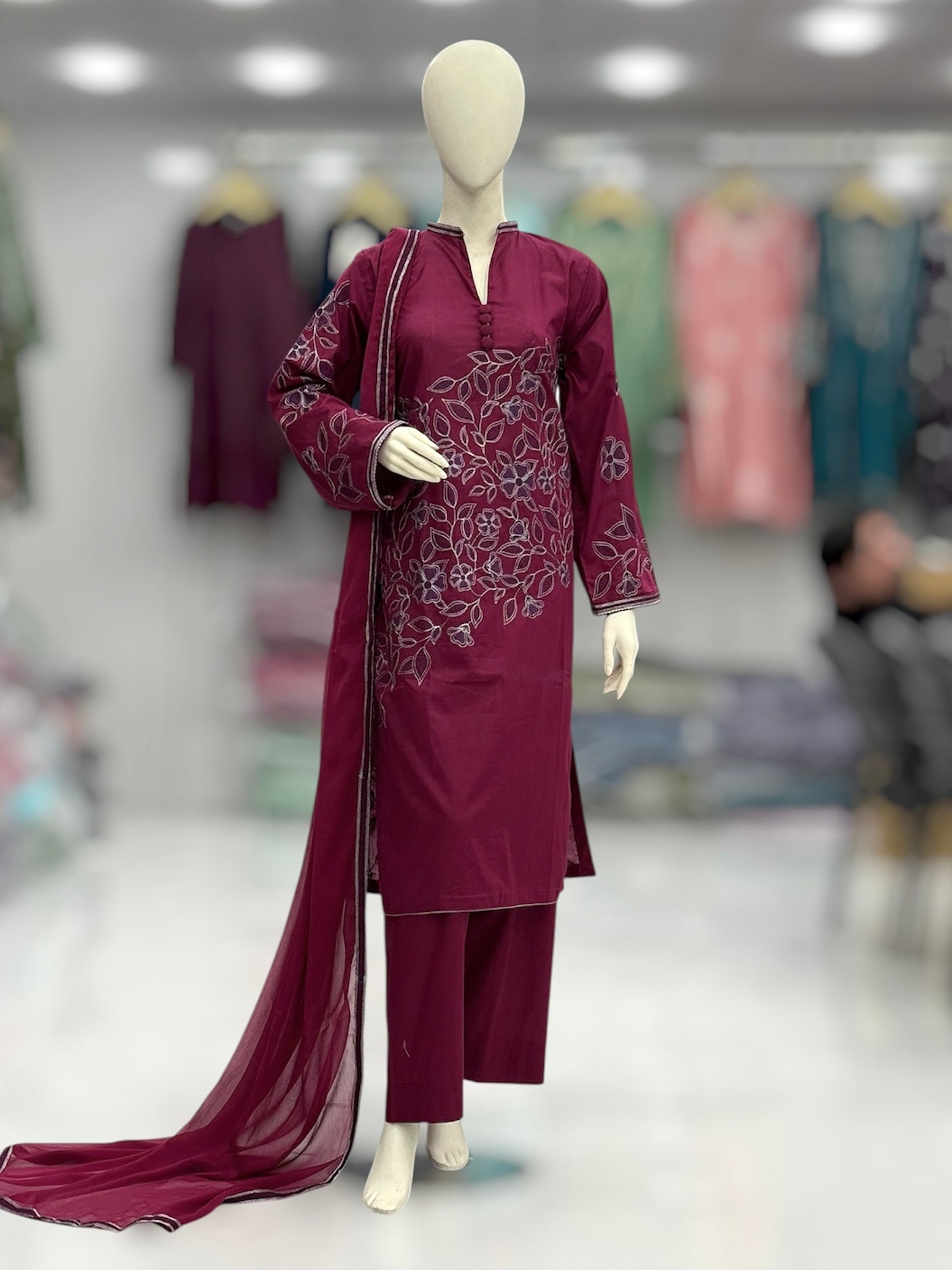 Andaaz Exclusive Lawn L84-A | Stitched | 3 Piece