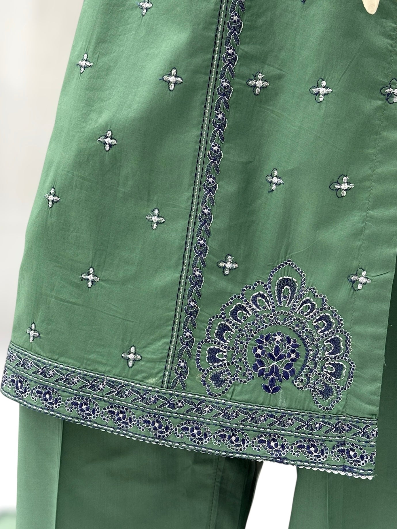 Mortaaj Lawn L38-B | Stitched | 3 Piece