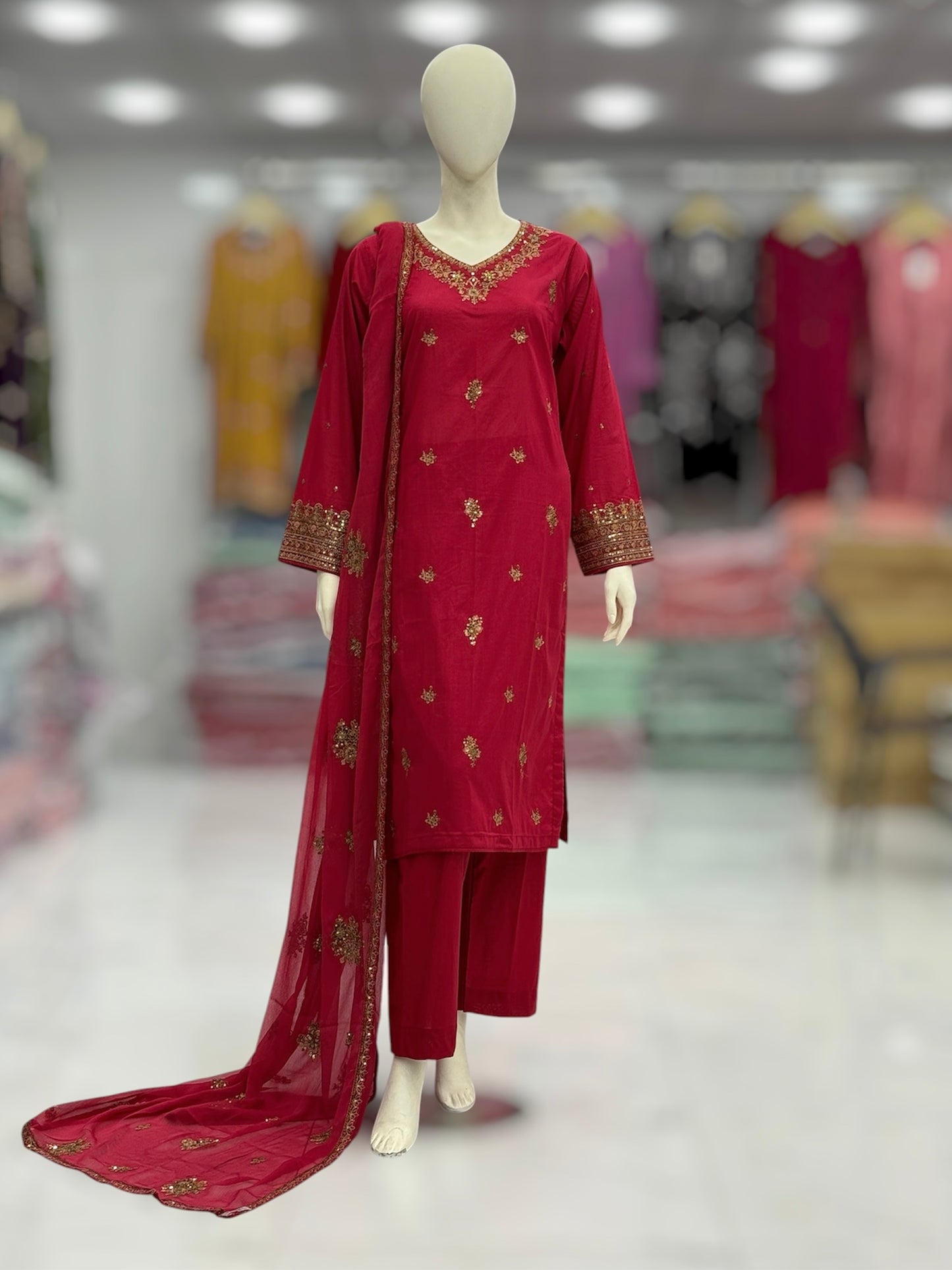 Zari Mahal Exclusive Lawn L95-C | Stitched | 3 Piece