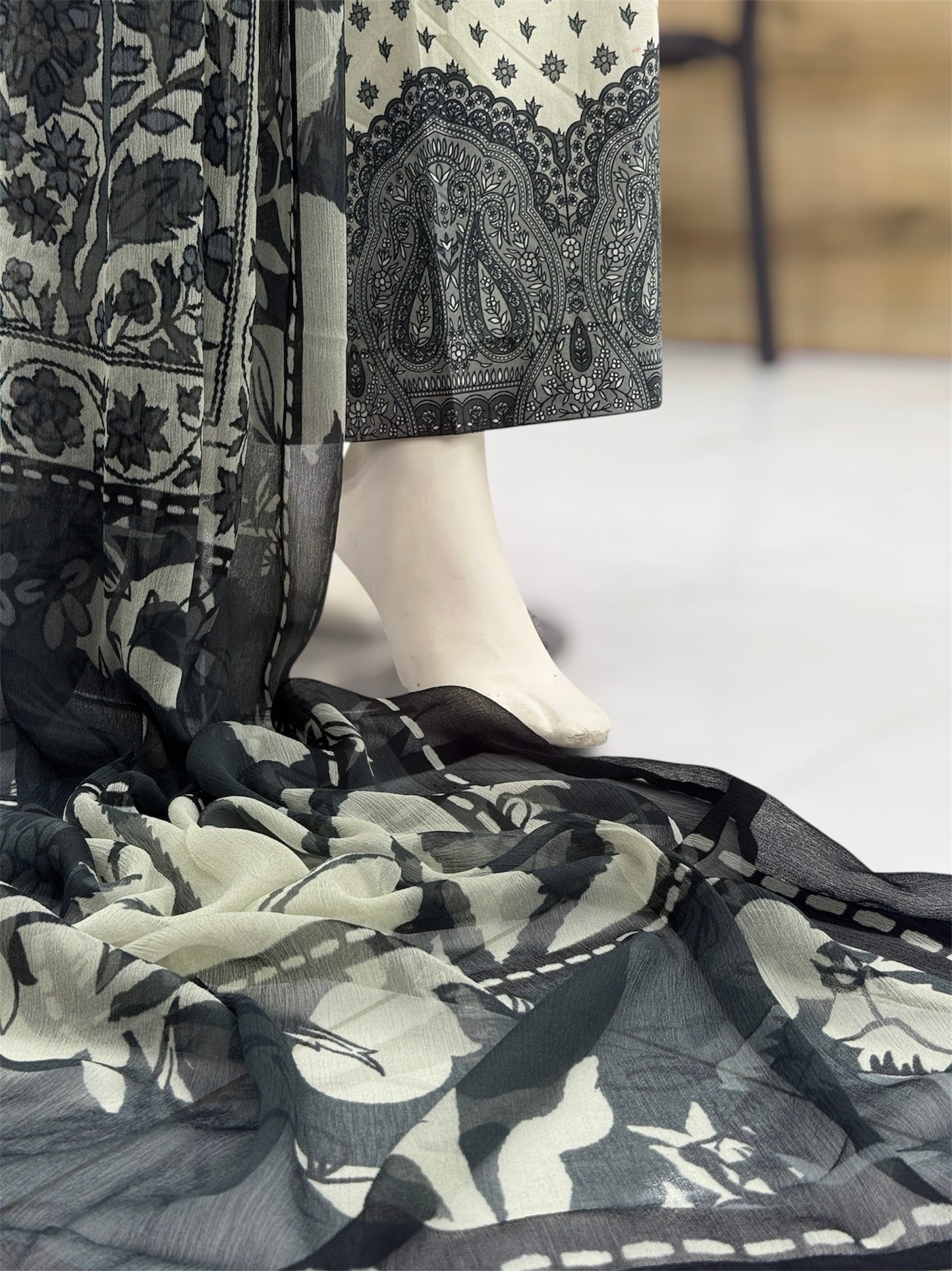 Black Prints Lawn L-71-A | Stitched | 3 Piece