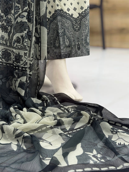 Black Prints Lawn L-71-A | Stitched | 3 Piece
