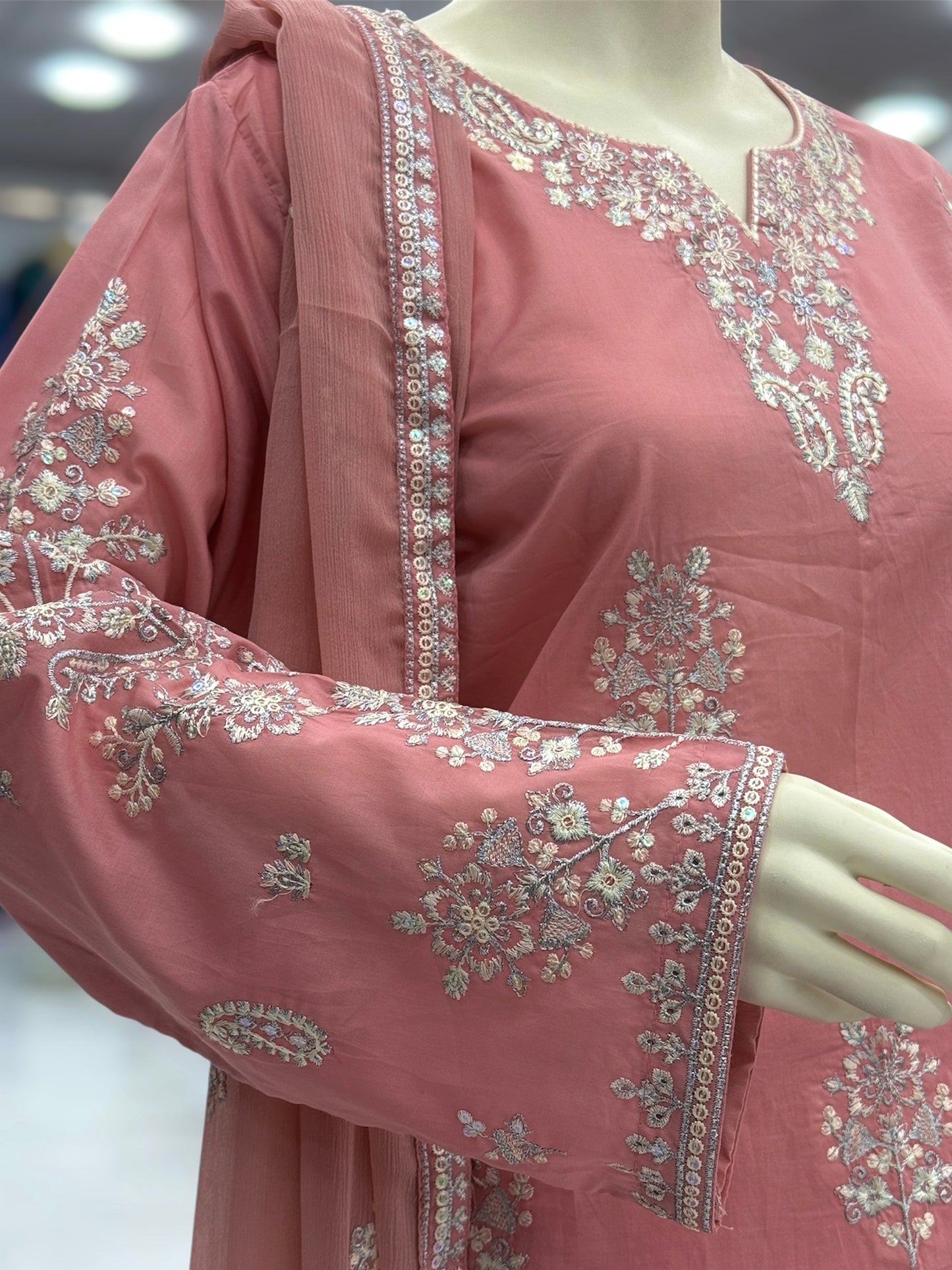 Moon Light Exclusive Lawn L82-A | Stitched | 3 Piece